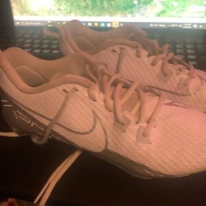 nike vapor cleats men size ten good condition no in person previews